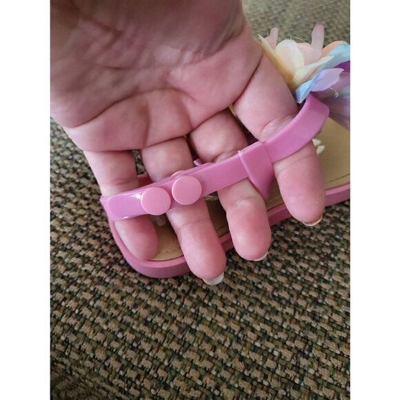 BEBE Girls pink sandals with multicolor flower on top of foot - Picture 3 of 6